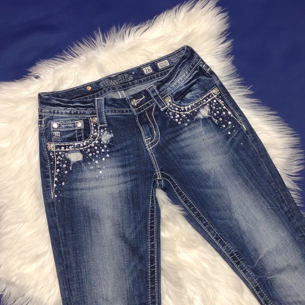 Miss Me Slim Bootcut Jeans size 26 - Picture 1 of 11